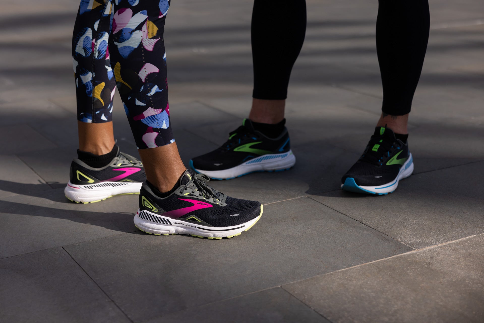 Brooks Adrenaline GTS Moti Running