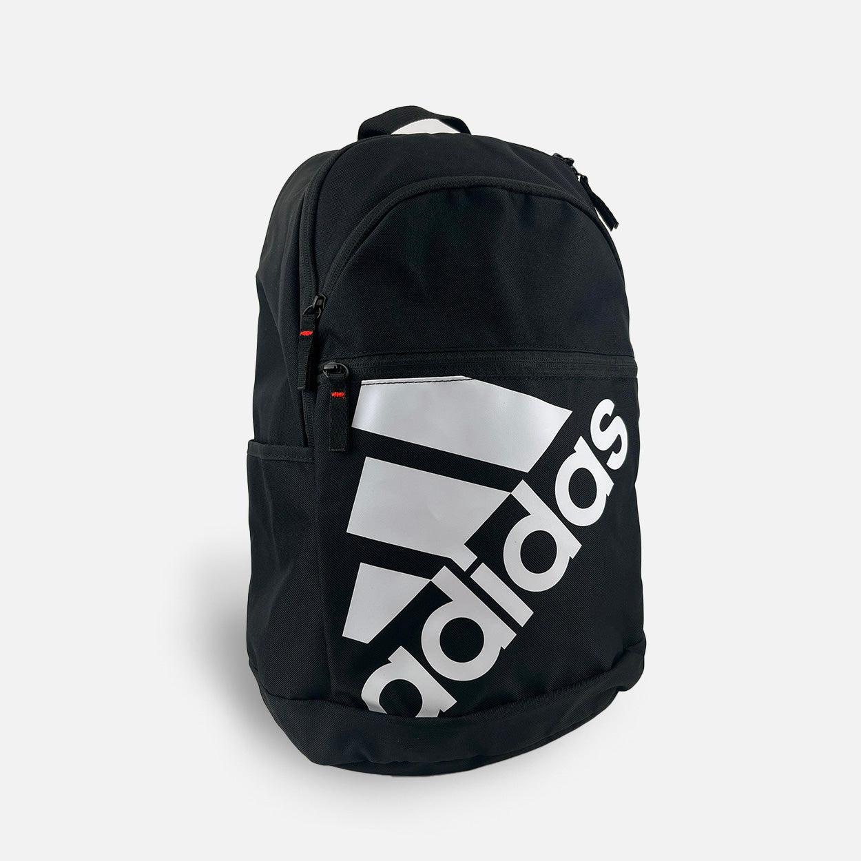 Adidas hotsell bag classic